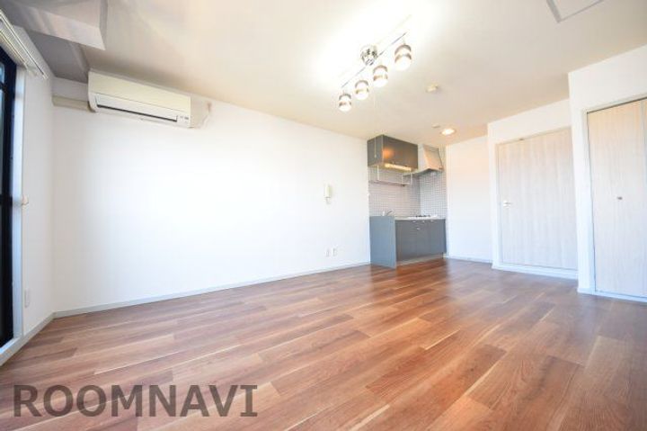 ロータスワゼルの居間