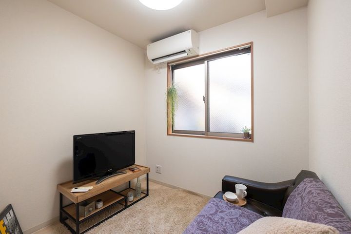 カリブ海老園の居間