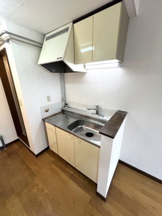 フォーエバー207のキッチン