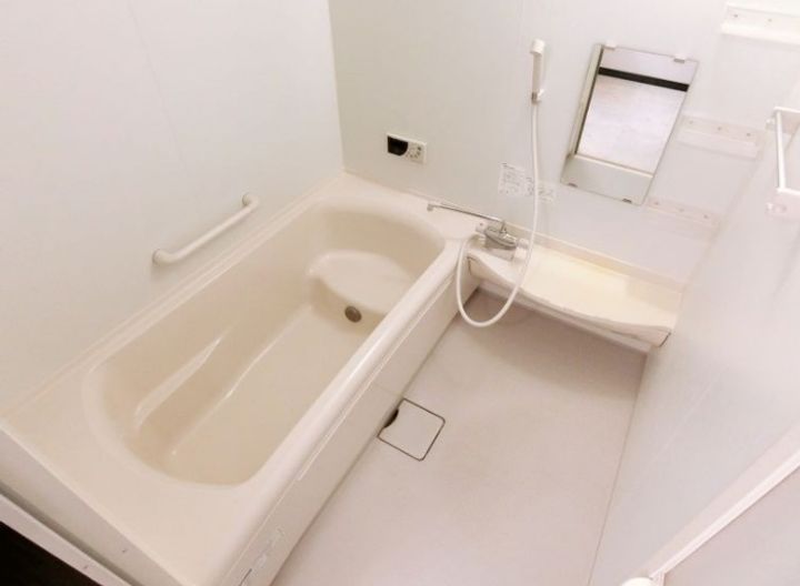 カルミナA201の風呂