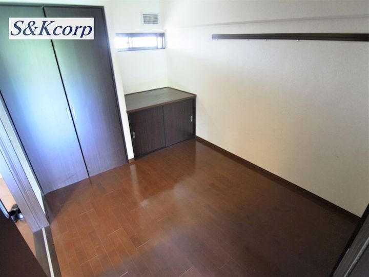 稗田マンションの内装