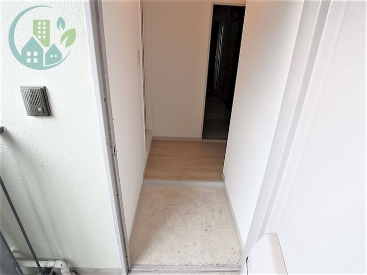 第二坂田ビルの玄関