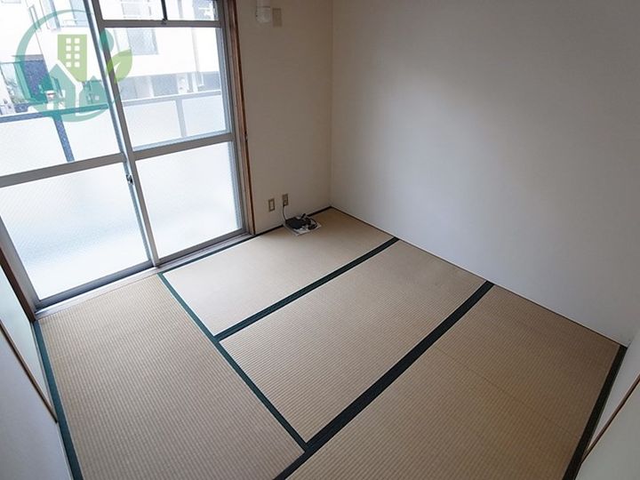 第二坂田ビルの寝室