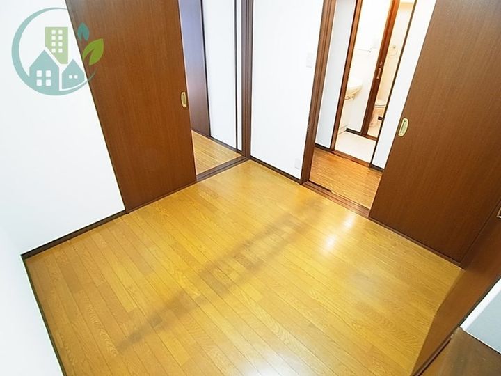 稗田マンションの内装