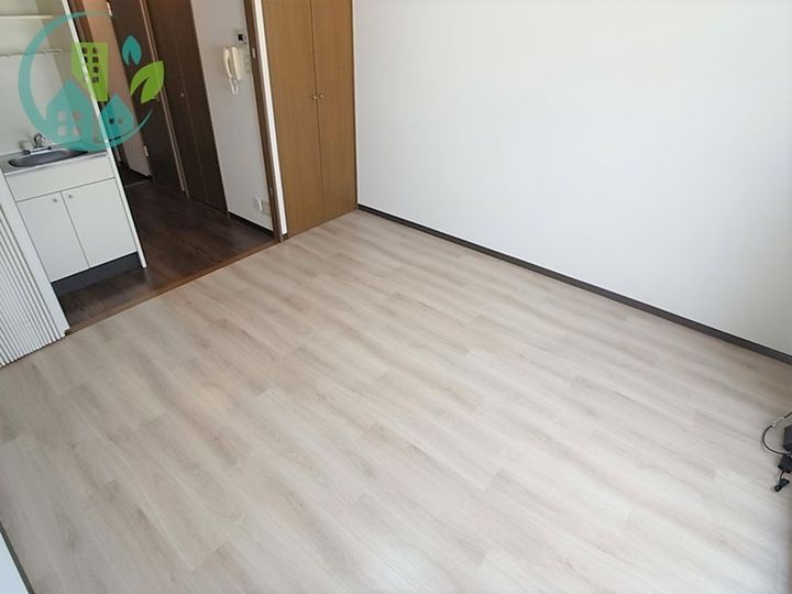 西灘駅前ハイツの寝室