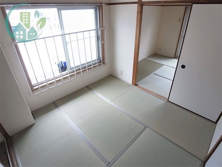 第一坂田ビルの寝室