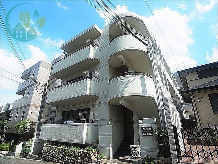 グランディア篠原弐番館の外観