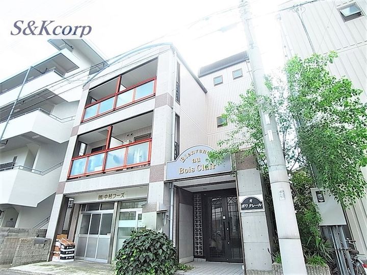 オボワクレールの外観