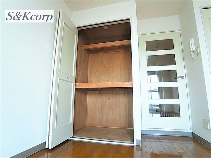 オボワクレールの内装