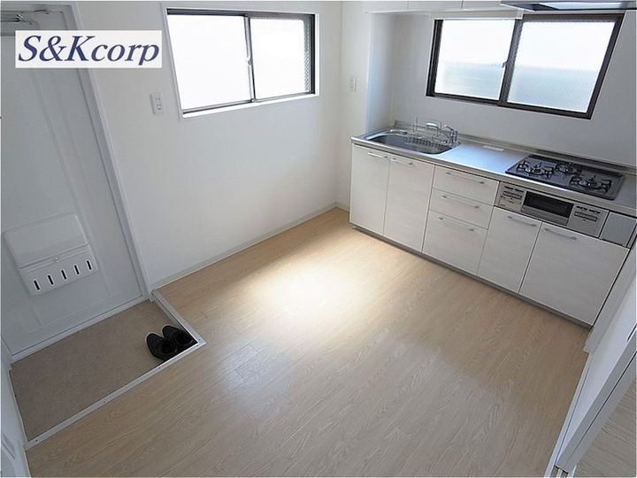 ブリード神戸壱番館の居間