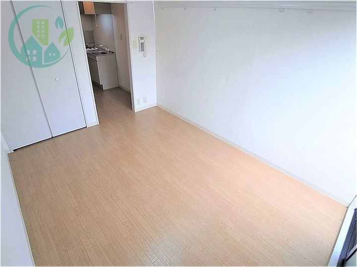 サムハイツ六甲の居間