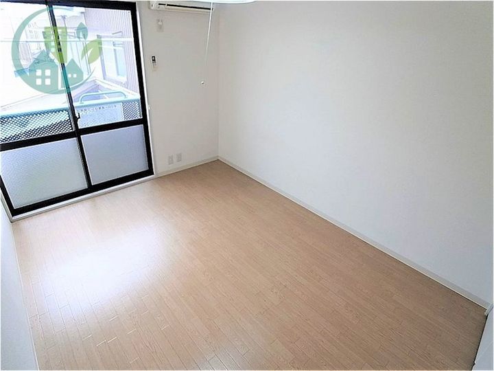 サムハイツ六甲の寝室