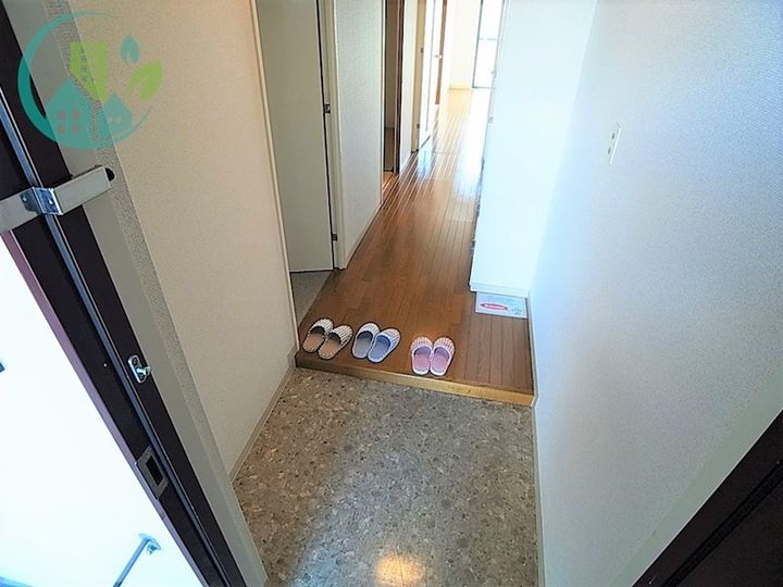 プロスペリテ神戸の玄関