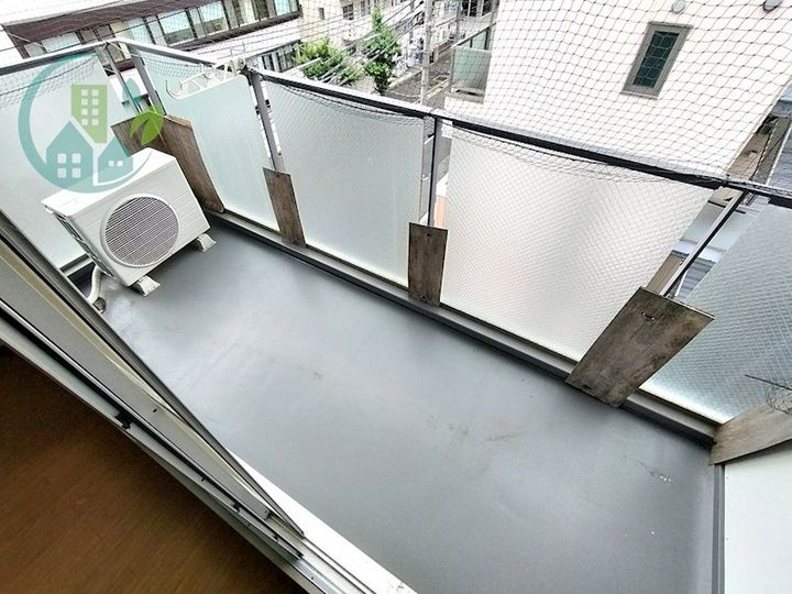 クレストイズミの内装