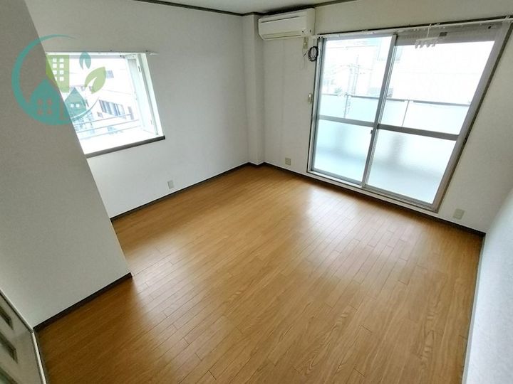 クレストイズミの内装