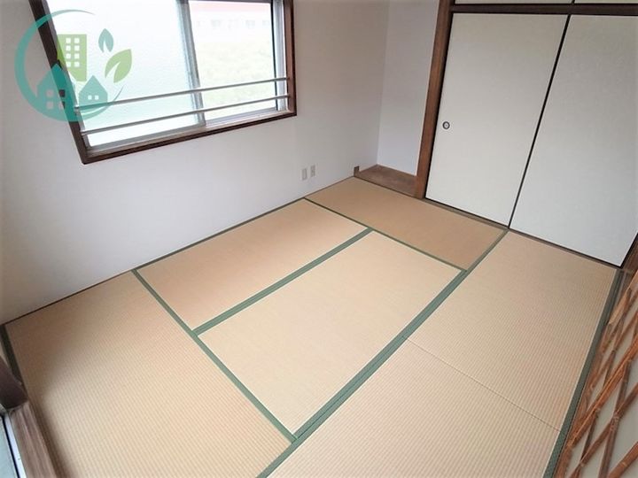 睦マンションの寝室