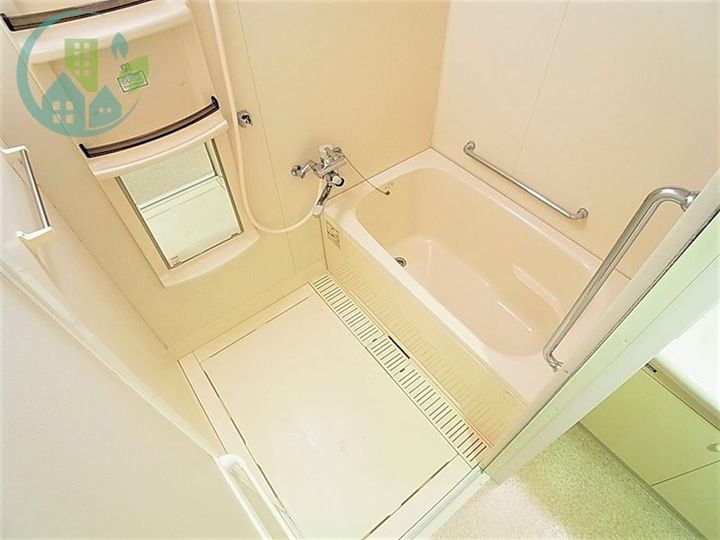 フォリア岡本の風呂