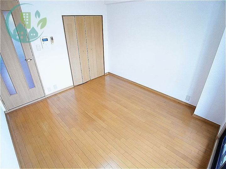 インペリアル篠原の居間