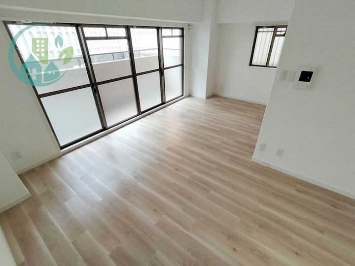 プリメーラリヨンの居間