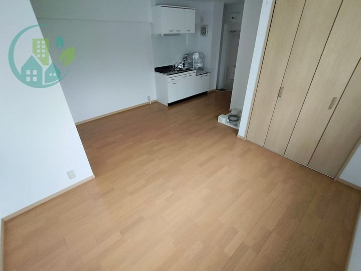 六甲林ハイツの居間