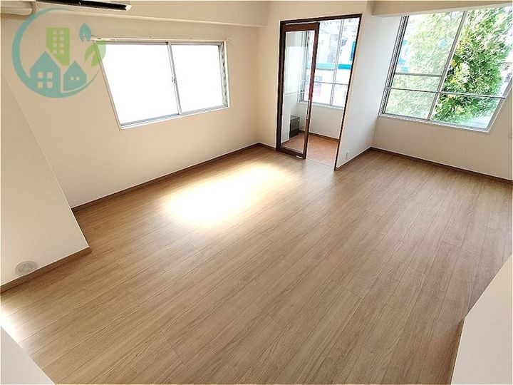 神ノ木植田マンションの居間