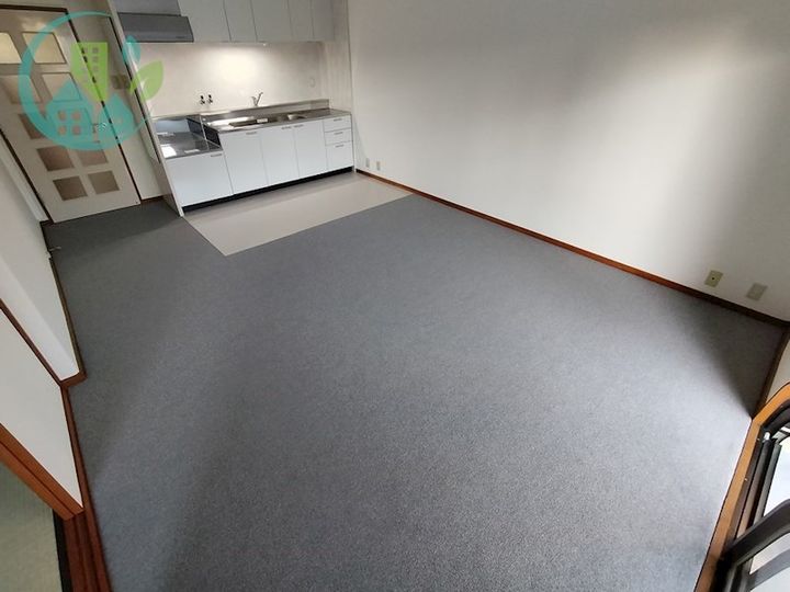 住吉山手荘の居間