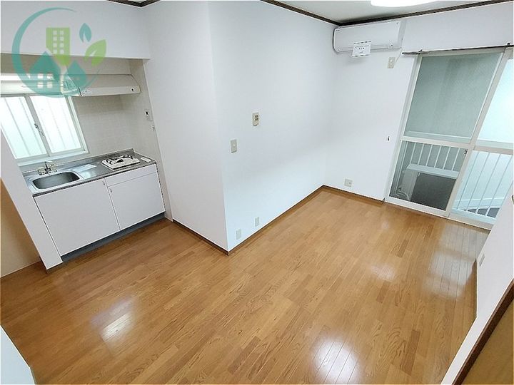 高羽ロッジの居間
