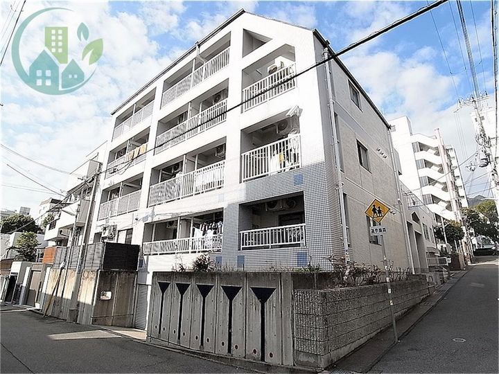クレッシェンド岸地の外観