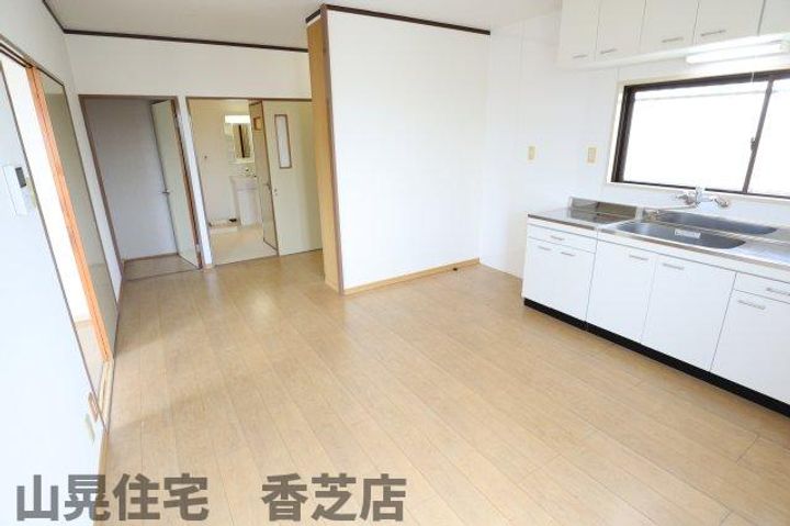 奈良県香芝市別所(マンション)の賃貸物件301の居間