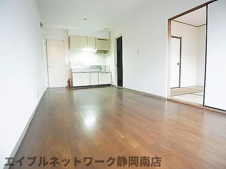 スクウェア25 Bの居間