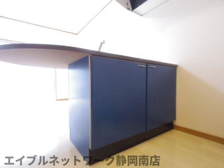 静清第2ハイツ(新館)106のキッチン