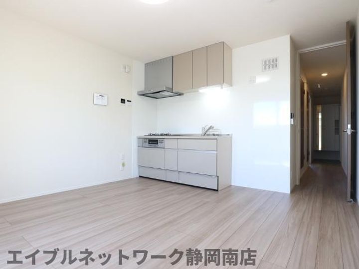 静岡県静岡市駿河区大谷(アパート)の賃貸物件206の居間