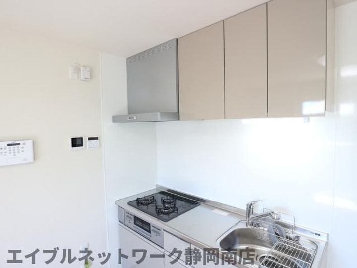 静岡県静岡市駿河区大谷(アパート)の賃貸物件206のキッチン