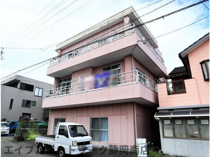 ハイツコバルト102の外観