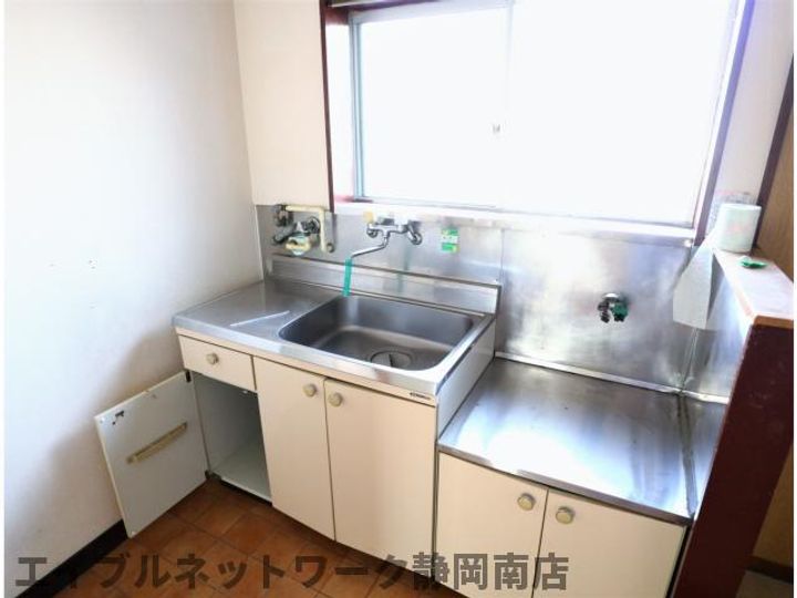 ハイツコバルト102のキッチン