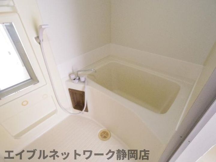 静岡県静岡市葵区上足洗1丁目(マンション)の賃貸物件の風呂