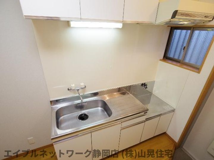 静岡県静岡市葵区長沼2丁目(アパート)の賃貸物件のキッチン