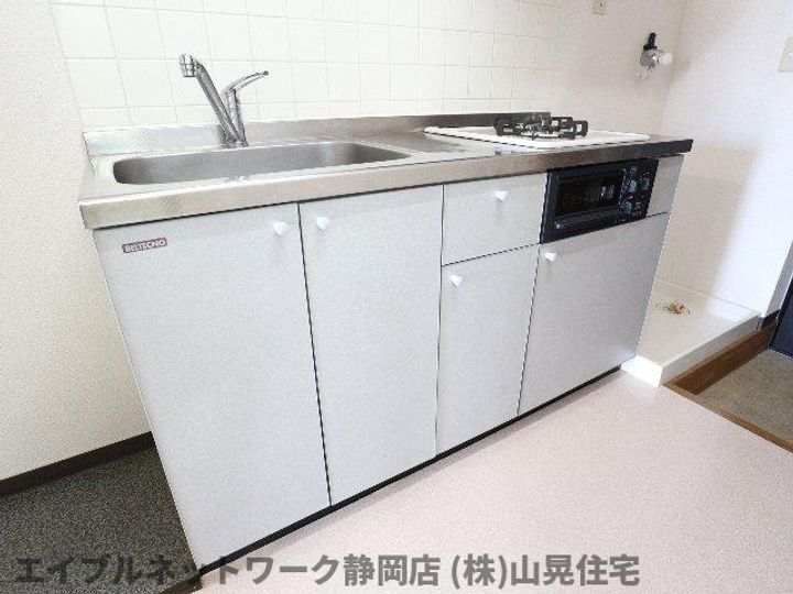 静岡県静岡市葵区古庄4丁目(マンション)の賃貸物件のキッチン