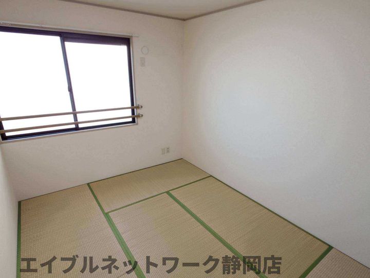 静岡県静岡市葵区沓谷5丁目(アパート)の賃貸物件の内装