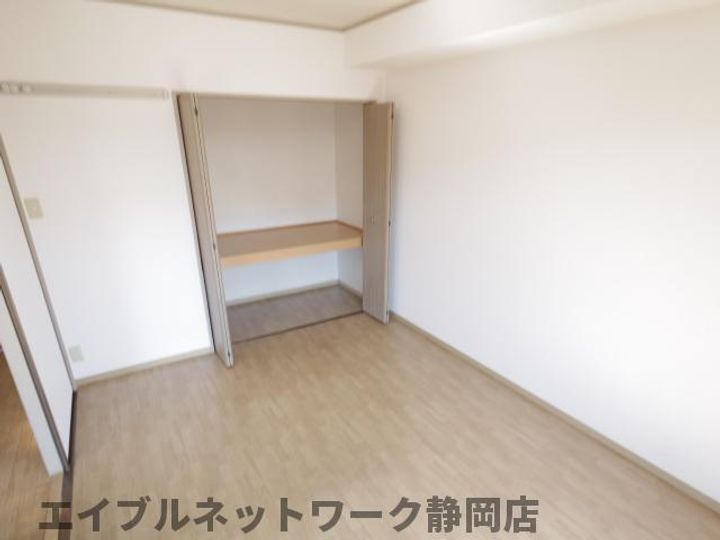 静岡県静岡市葵区沓谷5丁目(アパート)の賃貸物件の内装