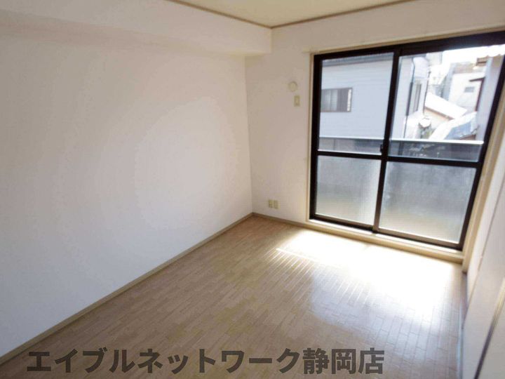 静岡県静岡市葵区沓谷5丁目(アパート)の賃貸物件の内装