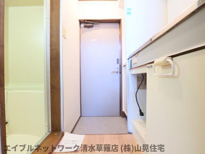 静岡県静岡市清水区七ツ新屋1丁目(アパート)の賃貸物件101の玄関