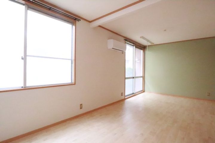 奈良県橿原市曽我町(アパート)の賃貸物件105の居間