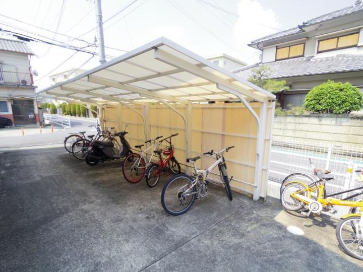 クレセール八木A棟のその他画像