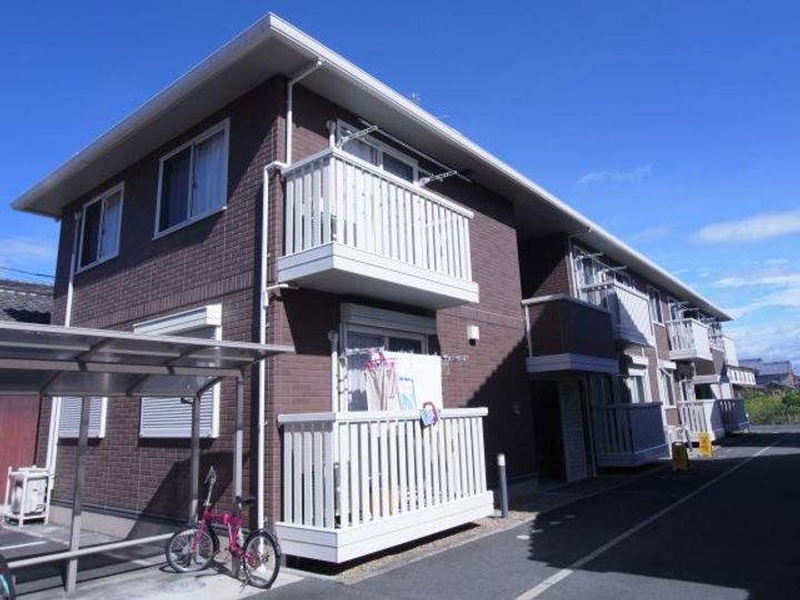 コージーコート八木 D棟の外観