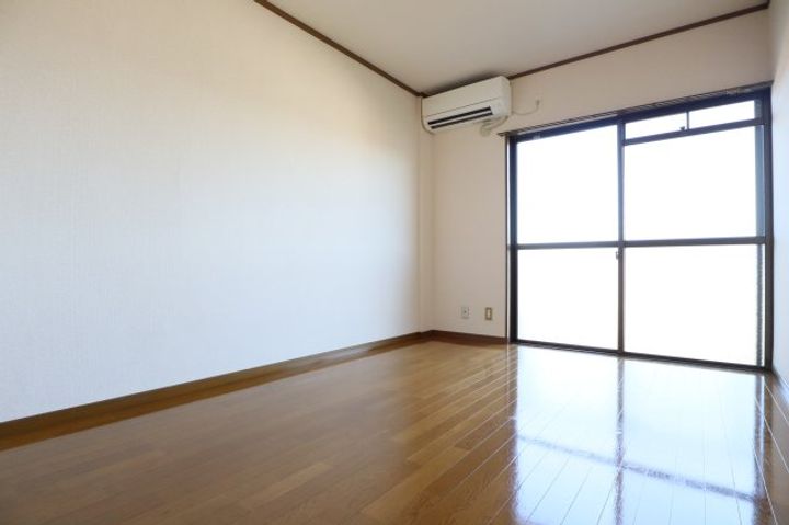 メゾン良305の内装