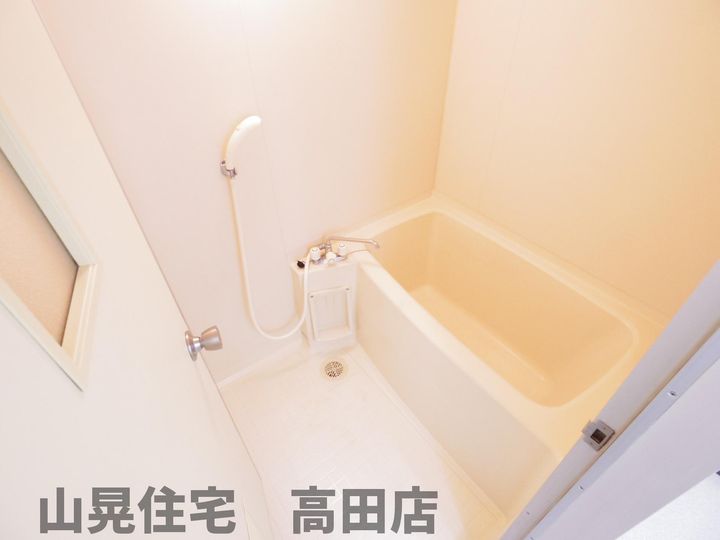 奈良県大和高田市西三倉堂1丁目(マンション)の賃貸物件の風呂