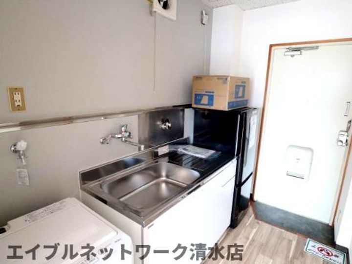 静岡県静岡市清水区追分3丁目(マンション)の賃貸物件のキッチン