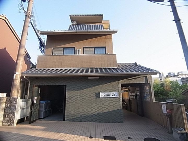 奈良県奈良市東木辻町(マンション)の賃貸物件の外観