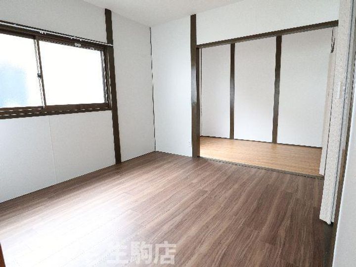奈良県生駒市本町(アパート)の賃貸物件2の寝室
